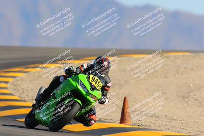 media/Oct-29-2022-CVMA (Sat) [[14c0aa3b66]]/Race 4 500 Supersport-350 Supersport/